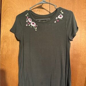 Aeropostale Dark Green Floral Embroidered Tee